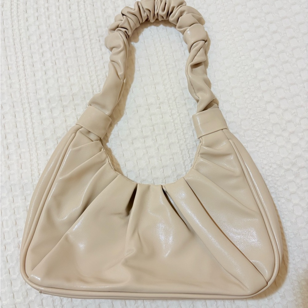 Elegant Cream Women's Bag